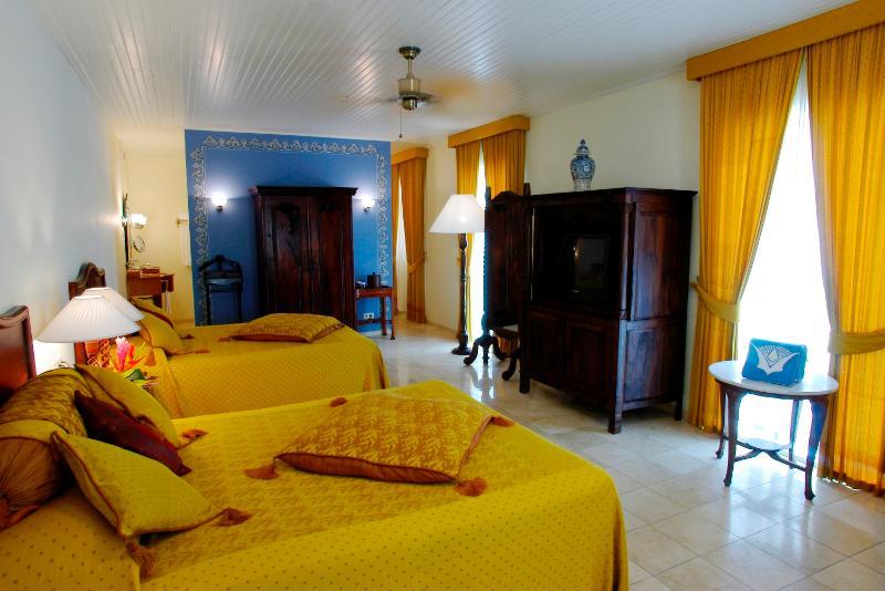 Kura Hulanda Lodge & Beach Club Westpunt Luaran gambar