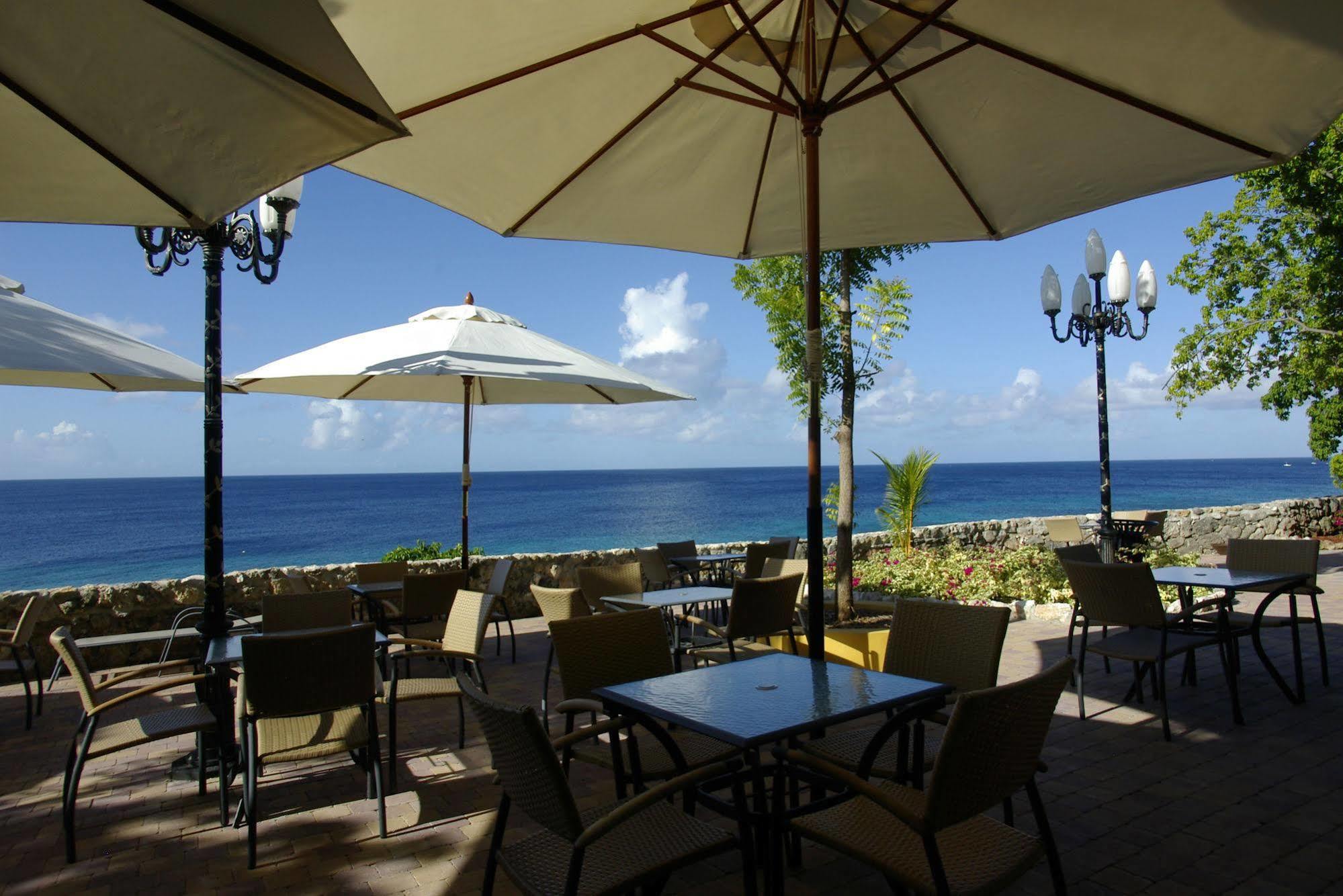 Kura Hulanda Lodge & Beach Club Westpunt Luaran gambar