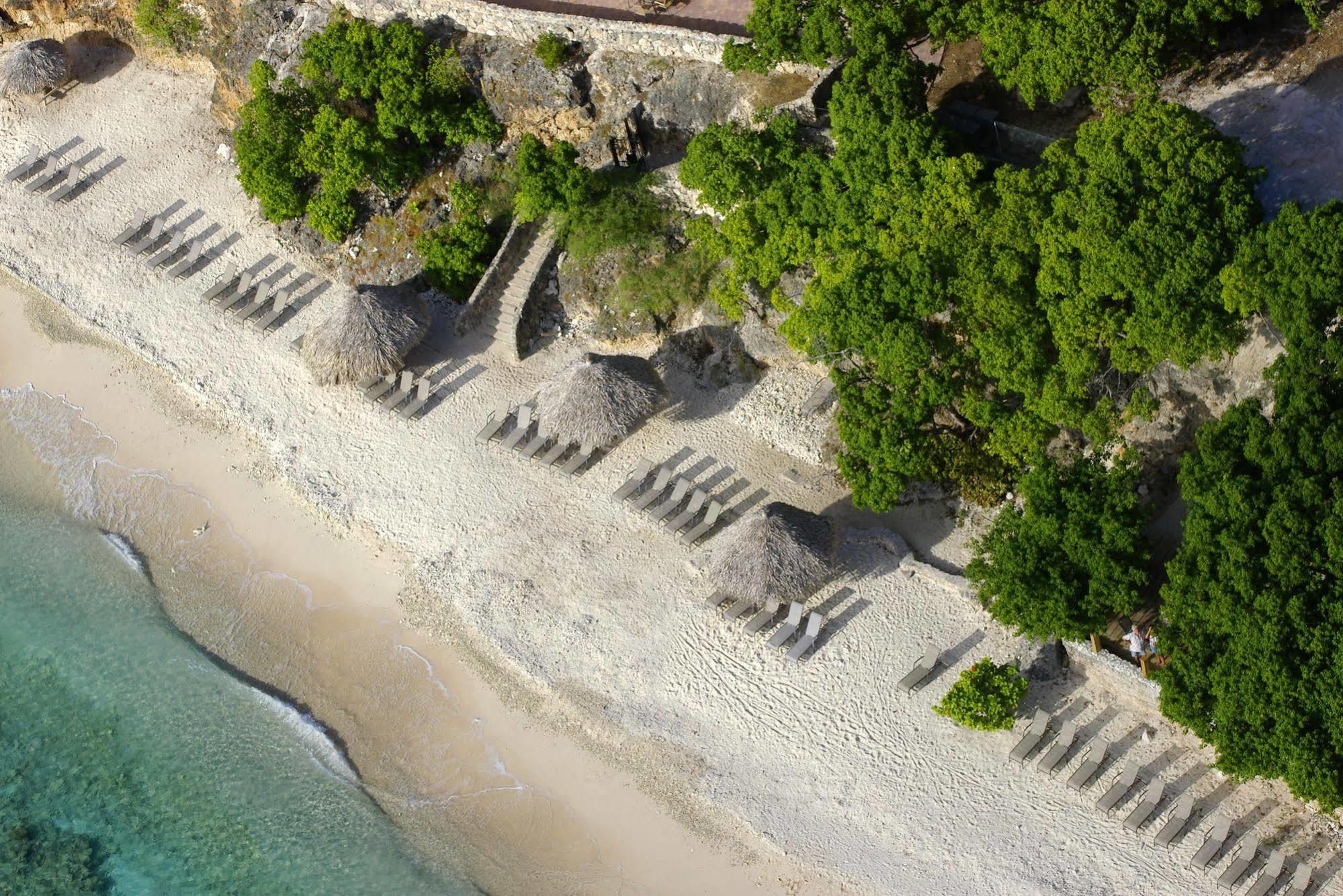 Kura Hulanda Lodge & Beach Club Westpunt Luaran gambar